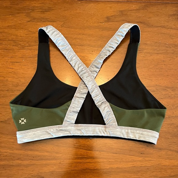 Cross back sports bra - Picture 2 of 4